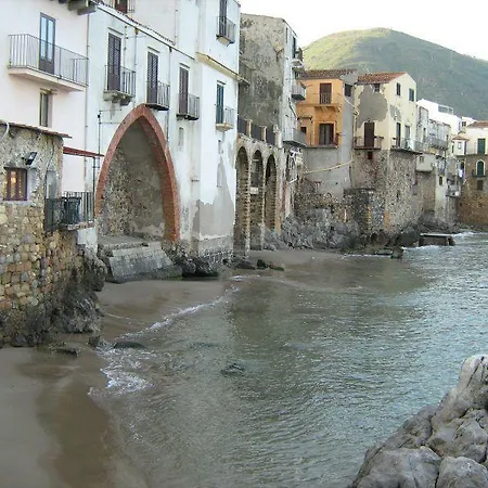 Blue Coral 3* Чефалу